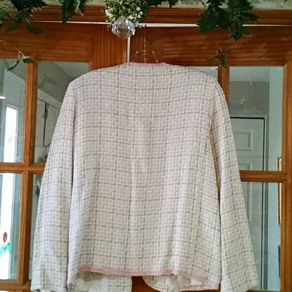 Suit jacket - Picture 2 of 3